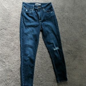 Levi's 721 high rise skinny jeans
